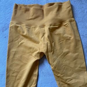 Brand new butt scrunch leggings